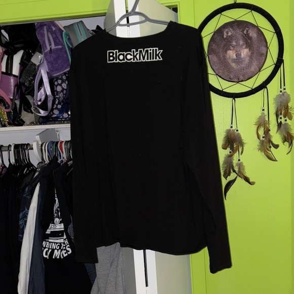 Blackmilk Pokemon Glow in the dark Black Tee with Ghostly Characters L - Picture 3 of 4